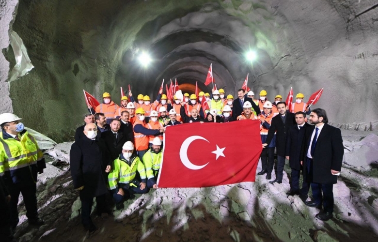 MAKAS “TÜM VATANDAŞLARIMIZIN HAYALİNİ SÜSLEYEN BU KIYMETLİ PROJE”