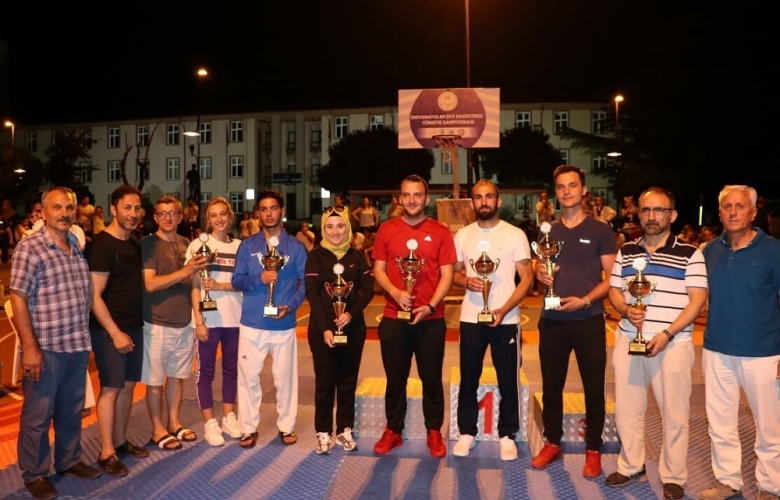 BAHAR ŞENLİKLERİ AÇIK HAVA TAEKWONDO MARMARA ŞAMPİYONASI  ÇANAKKALE YAPILDI