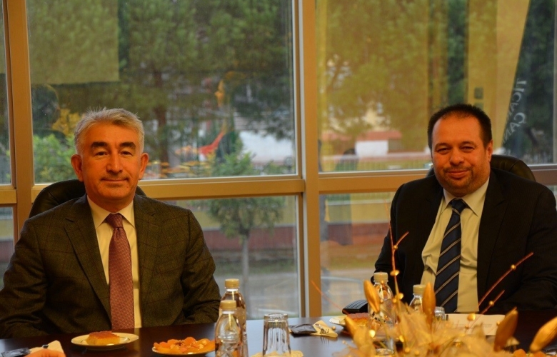 ÇANAKKALE İL EMNİYET MÜDÜRÜ KARADUMAN TİCARET BORSASINA ZİYARET