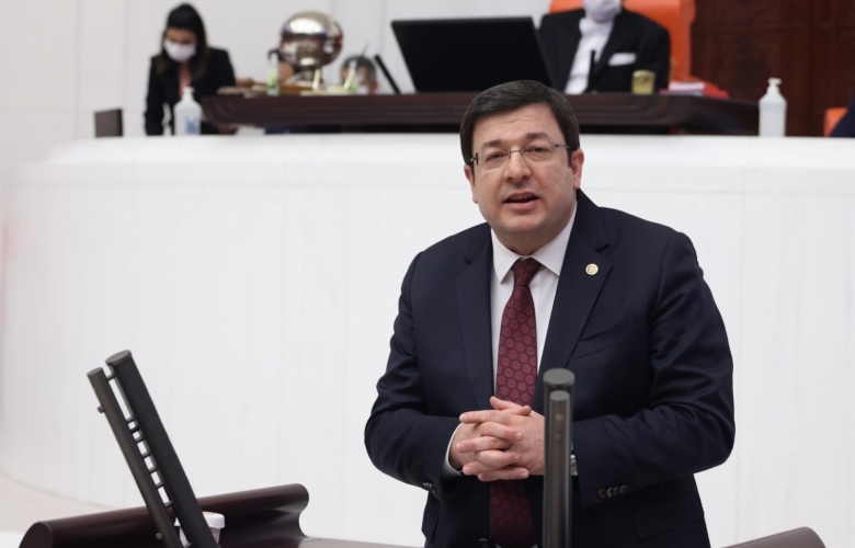 ERKEK “18 MART’I BÜYÜK BİR GURURLA KUTLUYORUM”