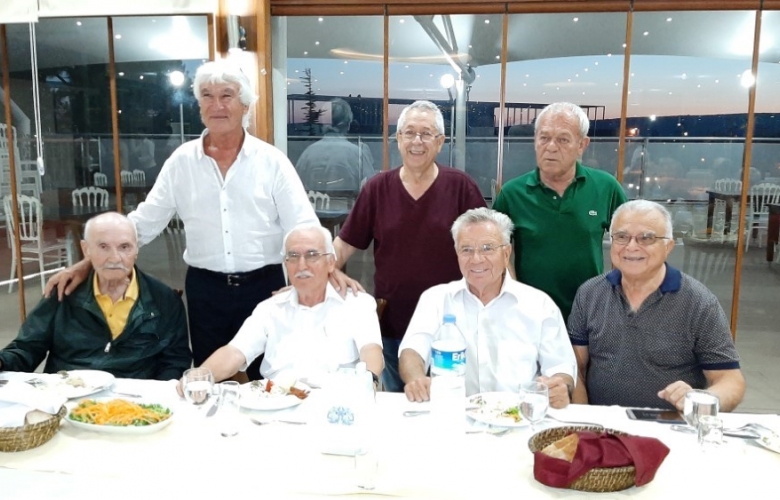 ÇANAKKALELİ ESKİ FUTBOLCULAR BİRARAYA GELDİ