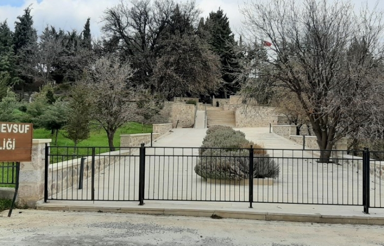 HASAN MEVSUF ŞEHİTLİĞİ ZİYARETÇİLERİNİ BEKLİYOR