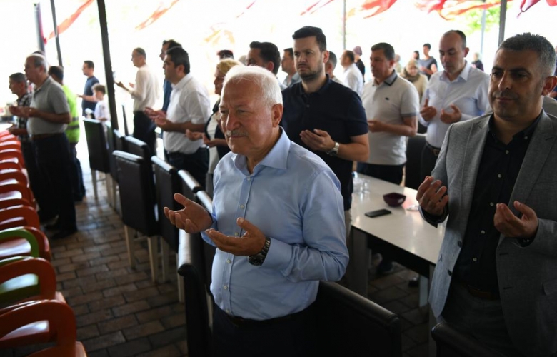 LAPSEKİ KİRAZ FESTİVALİ DÜZENLENEN İLÇE HAYIRI İLE SONA ERDİ