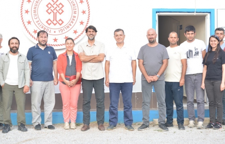 DOKUZ “PARION ANTİK KENTİ’NDE ÇALIŞMALAR DEVAM EDİYOR”