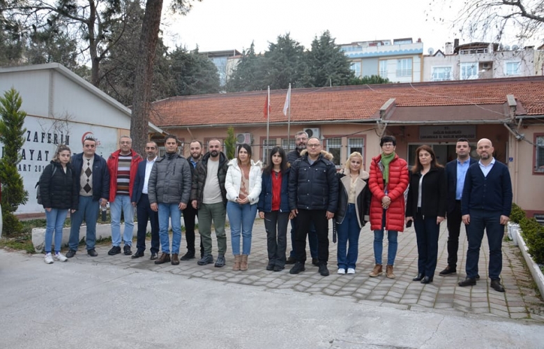 YENİ GÖNÜLLÜ SAĞLIK ÇALIŞANLARI VE PERSONELLERİ DEPREM BÖLGESİNE YOLCU EDİLDİ