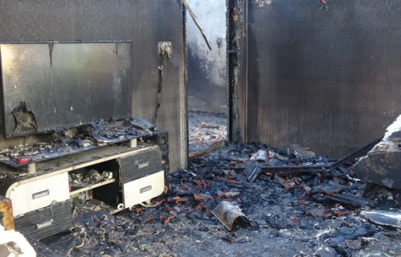 YILBAŞI GECESİ HERŞEYLERİ KÜL OLDU