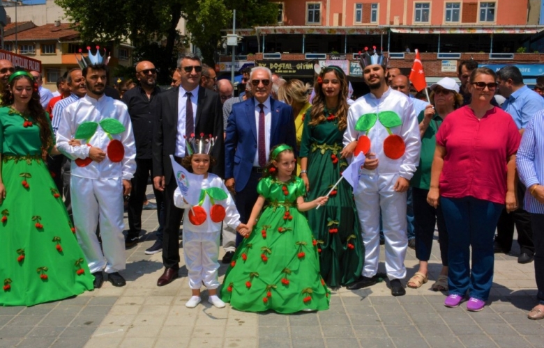 LAPSEKİ BELEDİYESİ 37. KİRAZ FESTİVALİ BAŞLADI