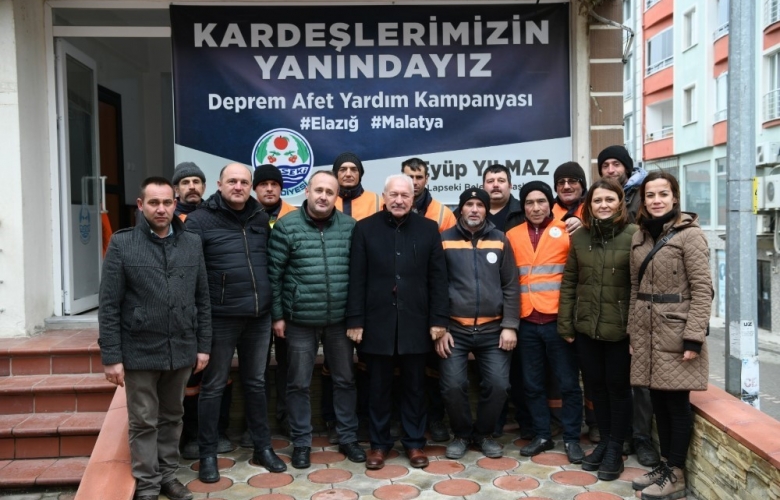 LAPSEKİ BELEDİYESİ YARDIM TIRI YOLA ÇIKTI