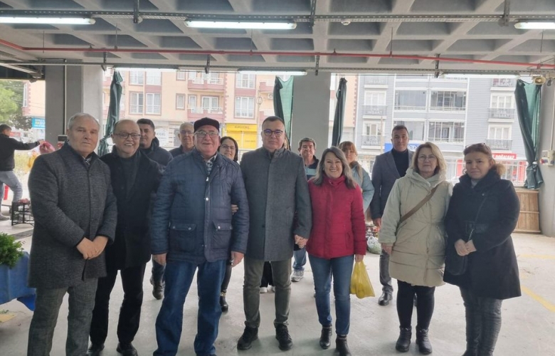 Kepez Belediye Başkanı Birol Arslan, Pazar Ziyaretiyle Halkın Sorunlarına Kulak Verdi