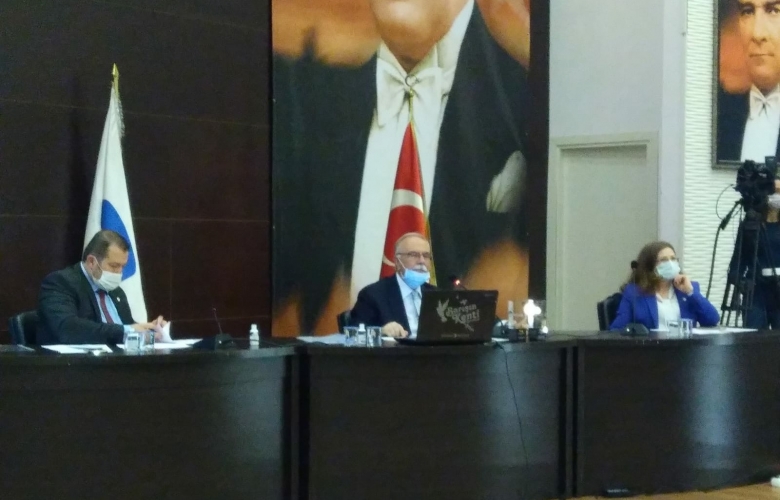 2020 YILI SON MECLİS TOPLANTISINA KURAKLIK VE SOSYAL KONUTLAR  DAMGA VURDU