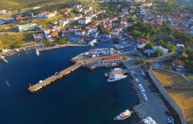  BOZCAADA TURİZMİ  ÖLÜYOR