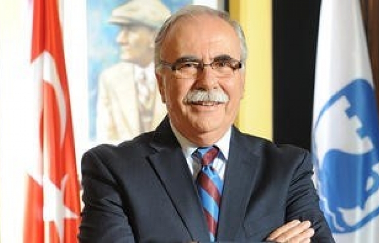 GÖKHAN " GAZETECİLER MADDİ VE MANEVİ SORUNLAR İLE BOĞUŞUYOR"