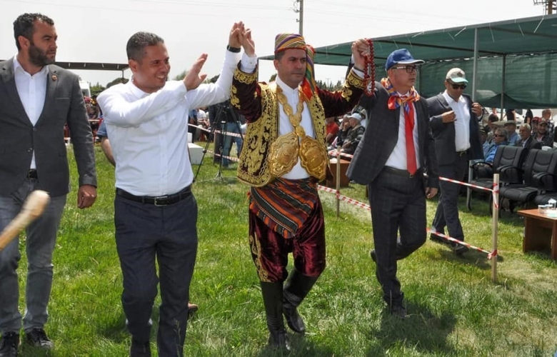 AK Parti tam kadro Kepez güreşlerine katıldı