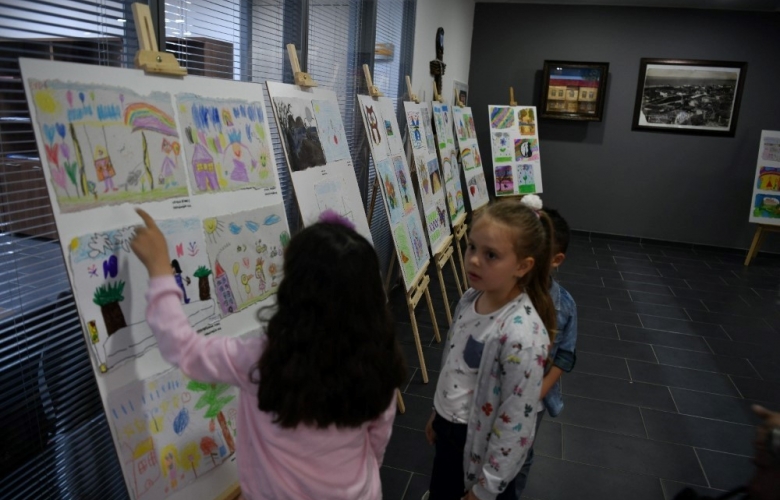 “Kağıt çöp değildir” sergisi ilgi gördü