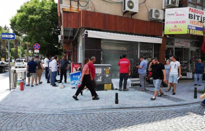 İş yerinde çıkan yangın korkuttu