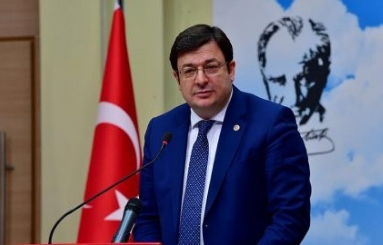 ERKEK “ÖĞRETMENLİK KARİYER MESLEĞİ OLMALIDIR”