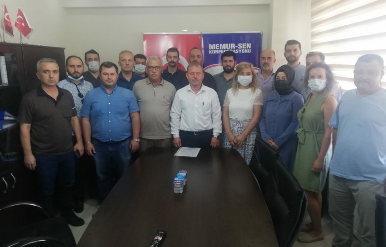 BEKLENTİLERİMİZİ KARŞILAYACAK TEKLİF, ENFLASYONUN EZEMEYECEĞİ MAAŞ İSTİYORUZ