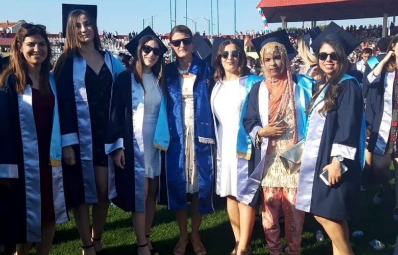 ÇOMÜ' DE MEZUNİYET SEVİNCİ