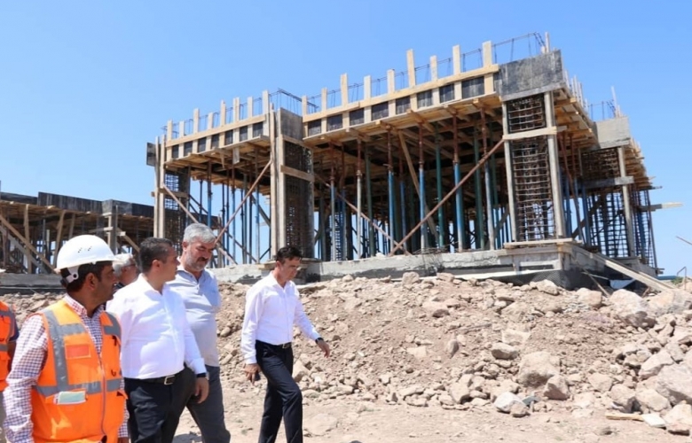 YILDIZ, AYVACIK BÖLGESİNDEKİ YATIRIMLARI İNCELEDİ