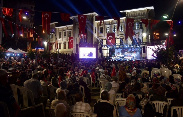15 TEMMUZ ŞEHİTLERİ BİGA'DA ANILDI