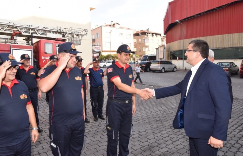 ÖZ İTFAİYE PERSONELİYLE KAHVALTIDA BİR ARAYA GELDİ