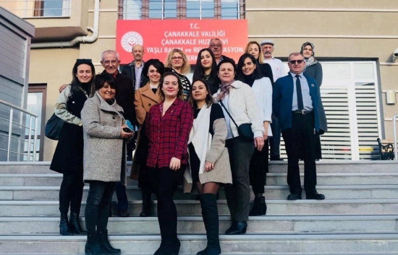 ÇASİAD' DAN  HUZUREVİNE ZİYARET