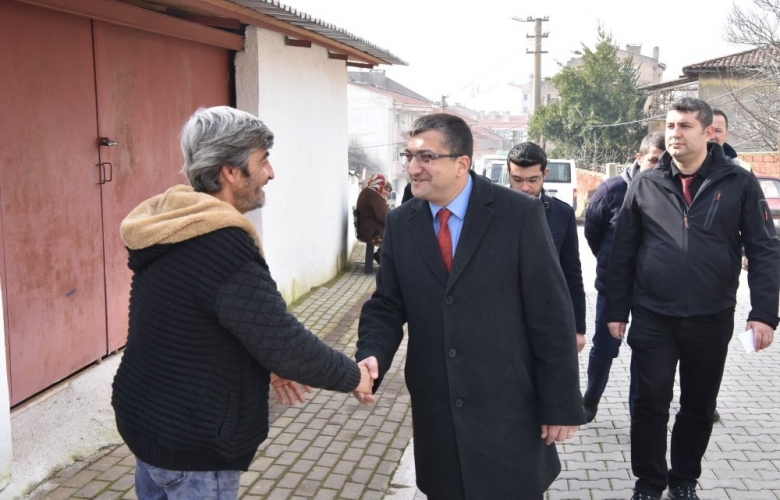 BAŞKAN ÖZ, HAFTA İÇİ HAFTA SONU DEMEDEN ONLARI DİNLİYOR