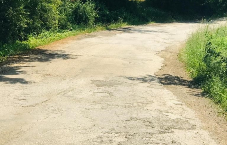 KÖY SAKİNLERİNİN YOL İSYANI