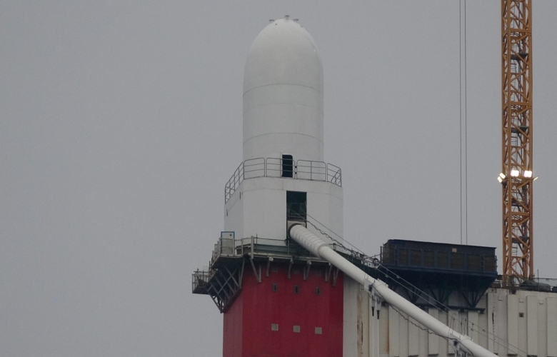 1915 ÇANAKKALE KÖPRÜSÜ KULELERİNE TOP MERMİSİ FİGÜRLERİ  KONUYOR