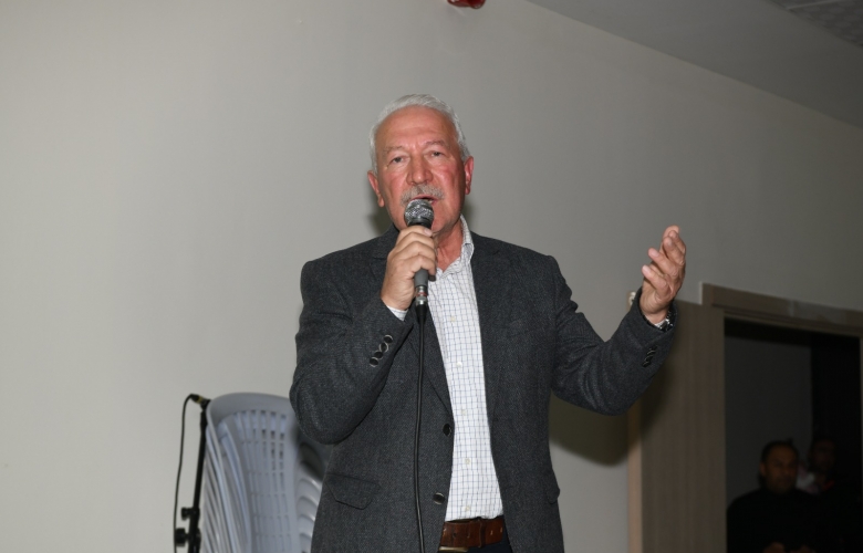 BAŞKAN YILMAZ’DAN DEPREM BÖLGESİNE GİDEN PERSONELİNE PLAKET