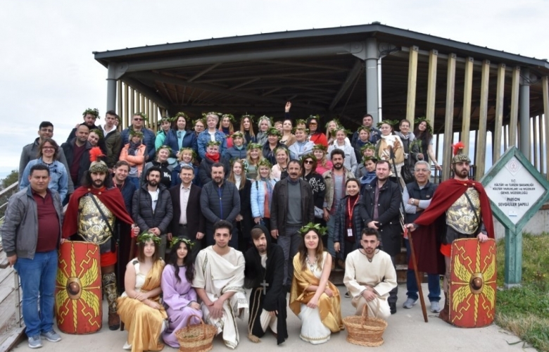 45 RUS TURİZM ACENTESİ ÇANAKKALE’DE BULUŞTU