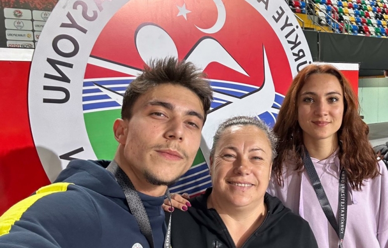 200 METREDE ALTIN MADALYA YİNE OĞUZ’UN