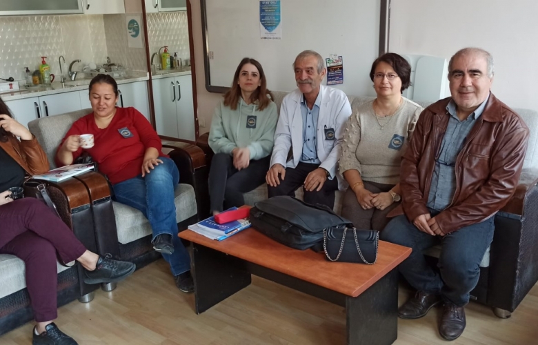 ÖĞRETMENLERDEN KOKARTLI EYLEM