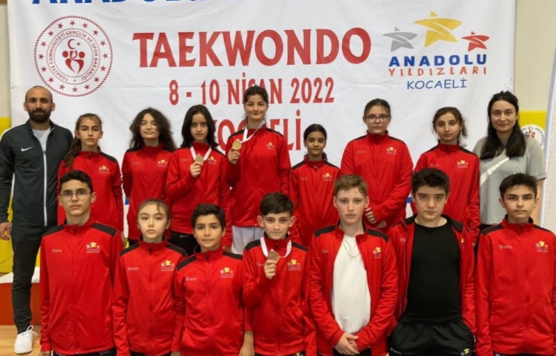 ÇANAKKALELİ TAEKWONDOCULARIN  BAŞARILARI DEVAM EDİYOR