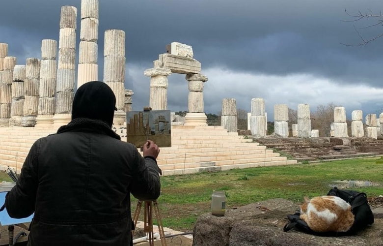 KARAVANLI RESSAM TÜRKİYE'Yİ RESMEDECEK