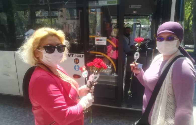 GELECEK PARTİSİ ANNELERİ UNUTMADI