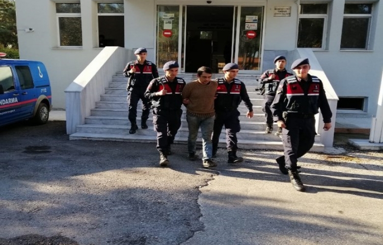 JANDARMA CEZAEVİ FİRARİSİNİ KISKIVRAK YAKALADI