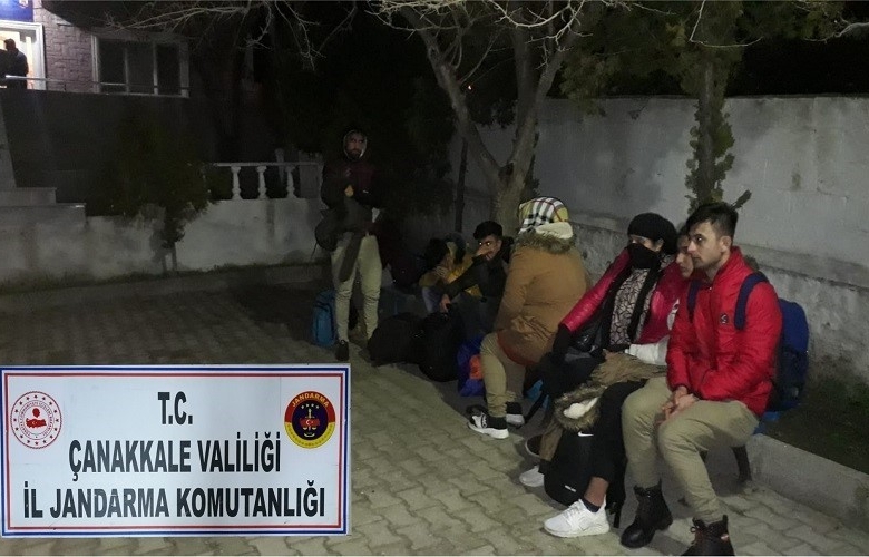 80 AFGAN KAÇAK GÖÇMEN YAKALANDI