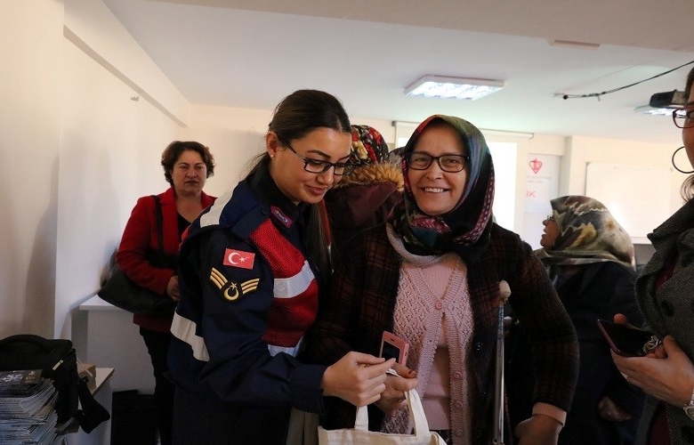 JANDARMADAN KADINA YÖNELİK ŞİDDET İLE MÜCADELE  EĞİTİMİ