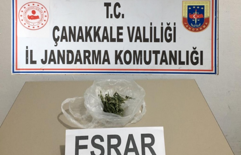 ÜZERİNDE EROİN İLE YAKALANDI