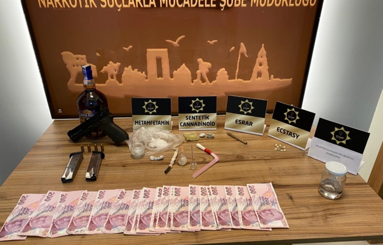 SAHTE PARA, UYUŞTURUCU VE TABANCA İLE YAKALANDILAR