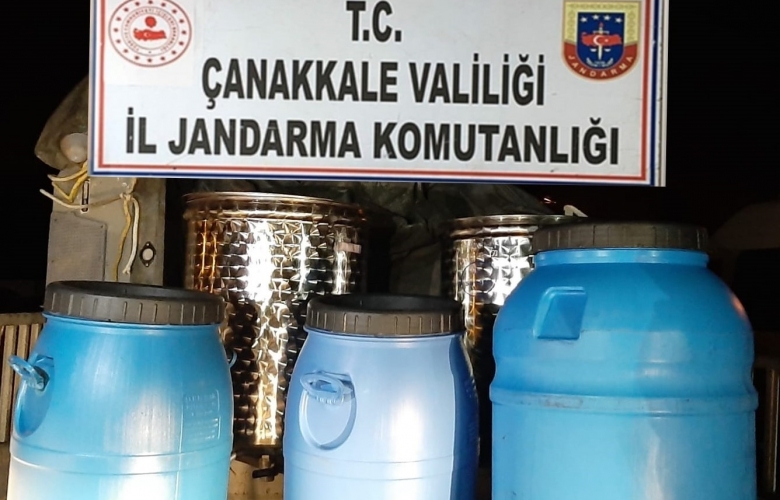JANDARMA YAPTIĞI OPERASYONDA 660 LİTRE KAÇAK ŞARAP ELE GEÇİRDİ