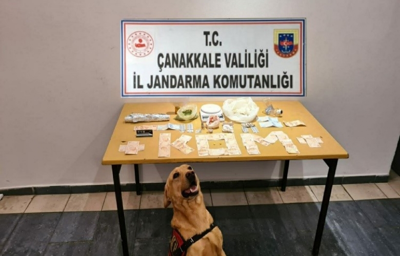 ÇANAKKALE İL JANDARMA KOMUTANLIĞI EKİPLERİNDEN UYUŞTURUCU OPERASYONU