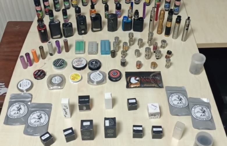 DEVİR DEĞİŞTİ, BUDA ELEKTRONİK SİGARA KAÇAKÇISI