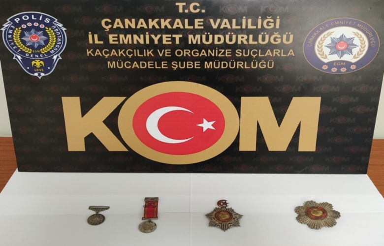 OSMANLI MADALYALARINA EL KONULDU