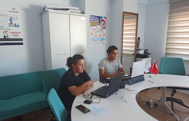 ENGELLİ VATANDAŞLARA İŞKUR’DAN ONLINE EĞİTİM