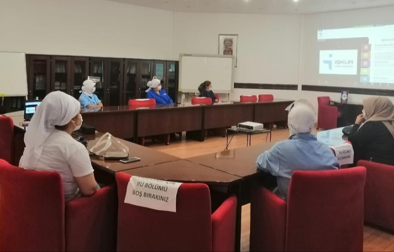 “İŞTE ANNE’’LER, İŞ KULÜBÜ EĞİTİMİNDELER!