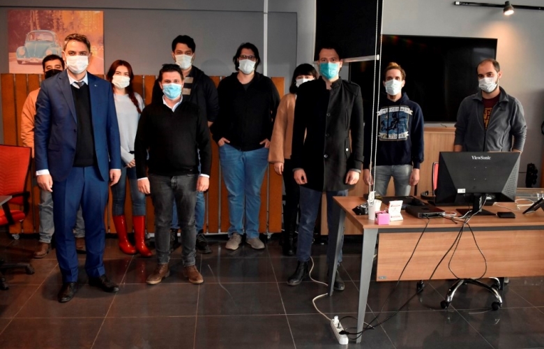 ÇANAKKALE’DE İŞKUR VE ÖZEL SEKTÖR İŞBİRLİĞİ İLE BİLGİSAYAR OYUNLARI PROGRAMCISI YETİŞİYOR