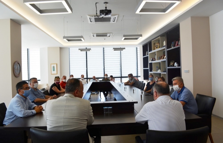 CHP İL YÖNETİMİ VE ATATÜRKÇÜ DÜŞÜNCE DERNEĞİ ÇANAKKALE ŞUBESİ ÇTSO’YU ZİYARET ETTİ