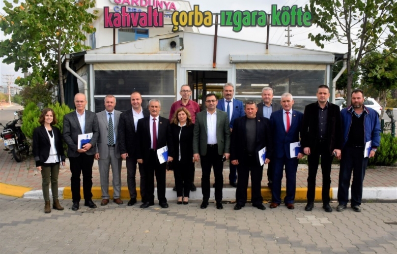 ERDOĞAN BİGA MERKEZ MAHALLE MUHTARLARI İLE BİRARAYA GELDİ 